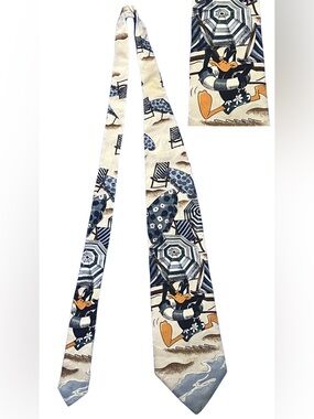 Vtg Daffy Duck Beach Tie 100% Silk Looney Tunes Novelty Umbrella Summer Necktie